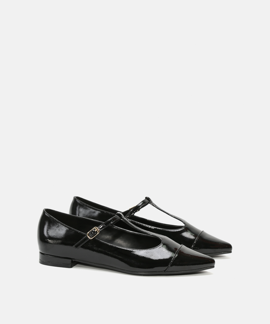 Merceditas T-Strap image number null